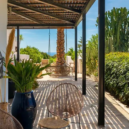Caballito De Mar Boutique